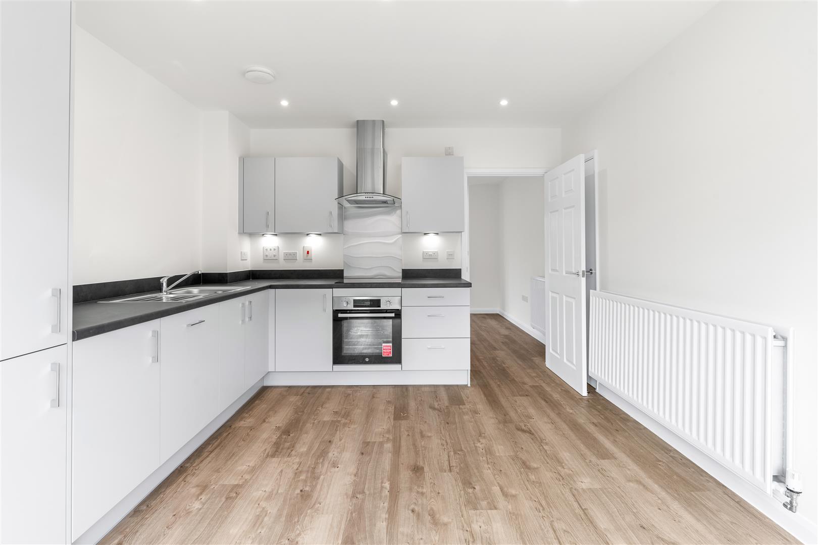 3 bed property in Davidson Road, Dartford